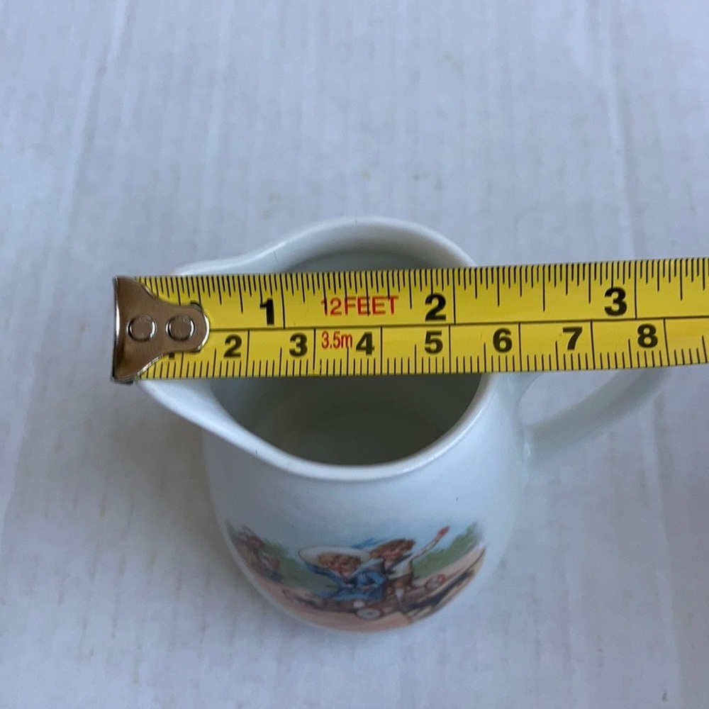 Vtg Germany child's white pitcher dog play - Picture 12 of 12